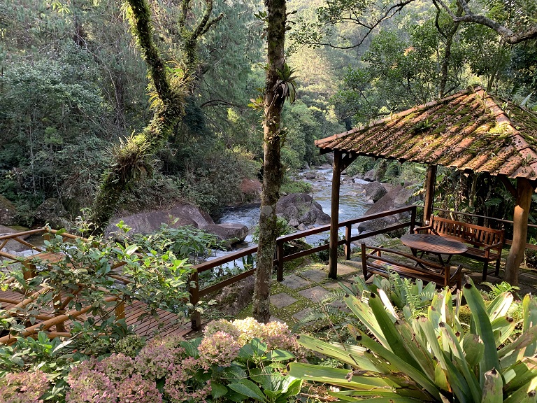  visconde-de-mauá-destino-de-inverno-brasil-sala-rústica